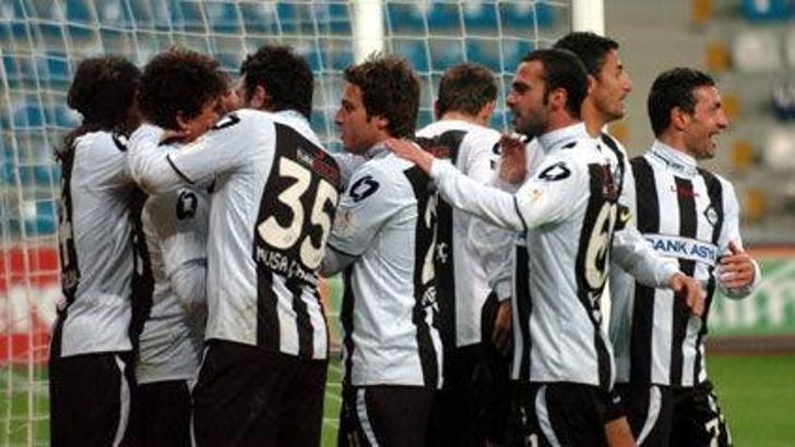 Altay'a sarı tehlike!