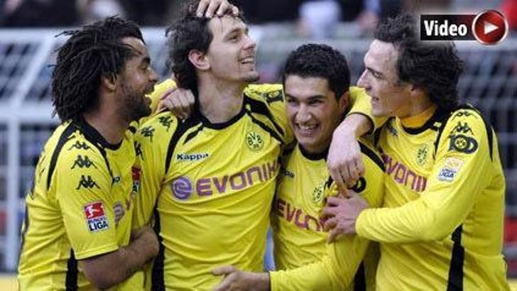 Dortmund kendine geldi: 4-1