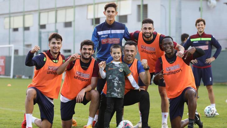 Alanyaspor, Fenerbahçe'den puan kapmak istiyor