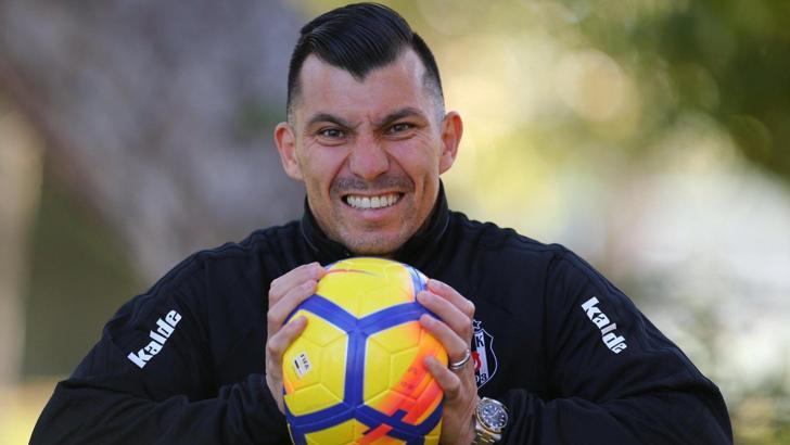 Gary Medel transferiyle ilgili resmi açıklama!