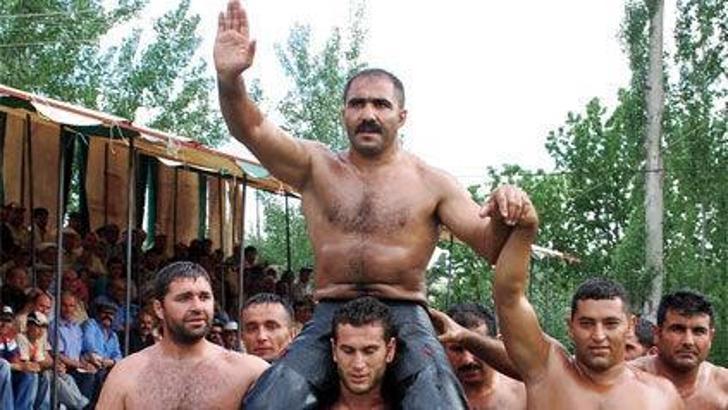 Başpehlivan Elbeye vefat etti