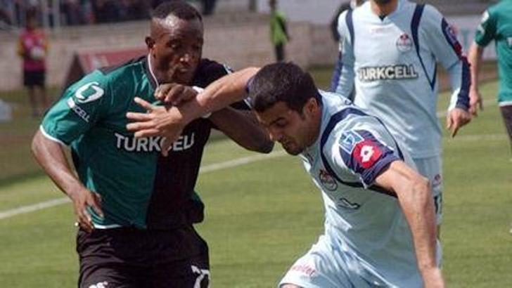 Horoz fırsat tepti: 3-3