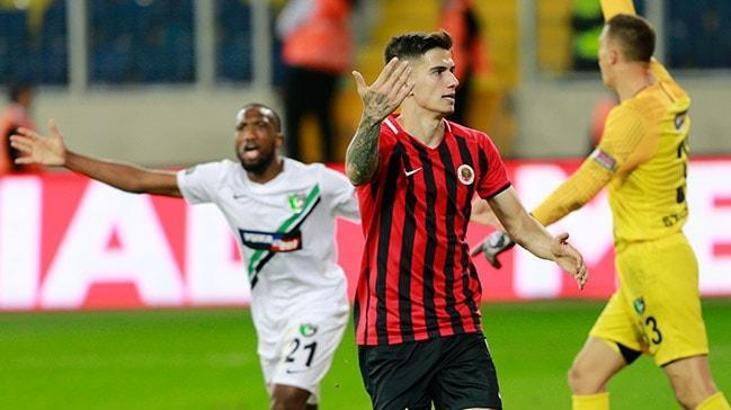 Trabzonspor'un yeni transferi Berat Ayberk Özdemir, Gençlerbirliği'ne veda etti