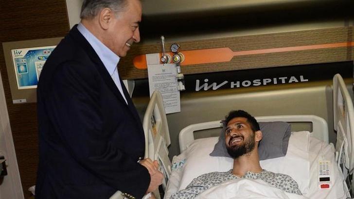 Mustafa Cengiz'den Emre Akbaba'ya ziyaret