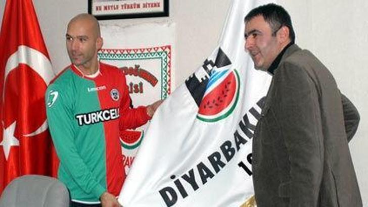 Baki Mercimek Diyarbakırspor'da!