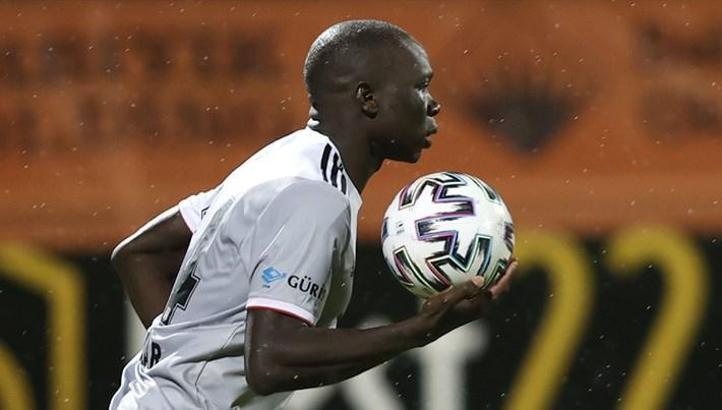 Beşiktaş'ta Vincent Aboubakar ve Rachid Ghezzal geri döndü