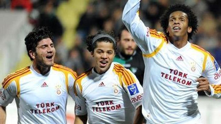 Cim Bom 'Jo'ştu! 1-2