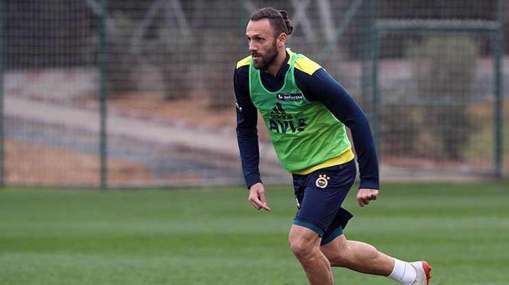 Fenerbahçe'de 3'er futbolcu kart sınırında