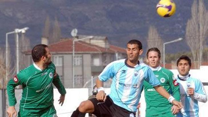 Konya tekliyor! 0-0