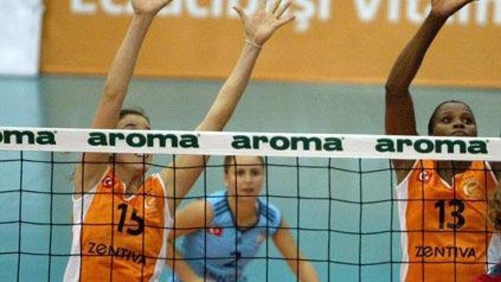 Eczacı ve Bursa Nilüfer yarı finalist