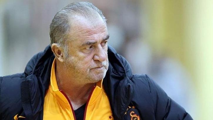 Galatasaray'da Fatih Terim kara kara düşünüyor!