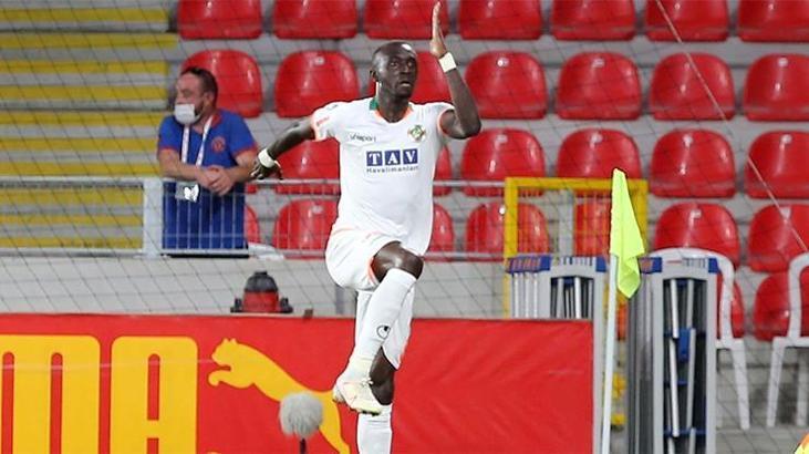 Papiss Cisse Alanyaspor'un Süper Lig'de en golcüsü oldu