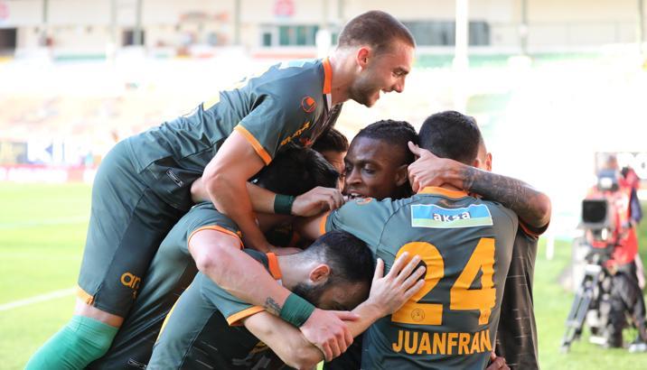 ÖZET | Alanyaspor - Başakşehir maç sonucu: 3-0