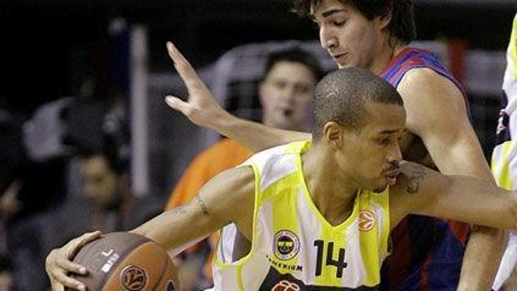 Fener, Barcelona'ya direnemiyor: 89-55