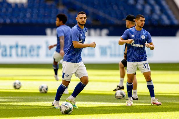 Ozan Kabak ve Ahmed Kutuculu Schalke 04, son 15 maçta 3 puan alamadı