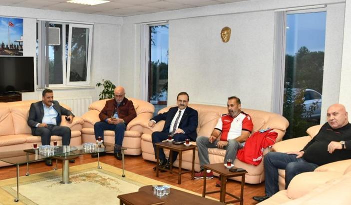 Vali ve Başkan'dan Samsunspor'a tebrik