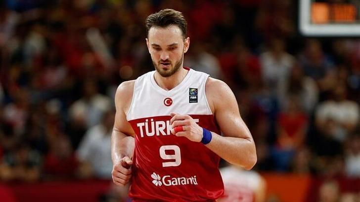 Pınar Karşıyaka, Semih Erden'i transfer etti