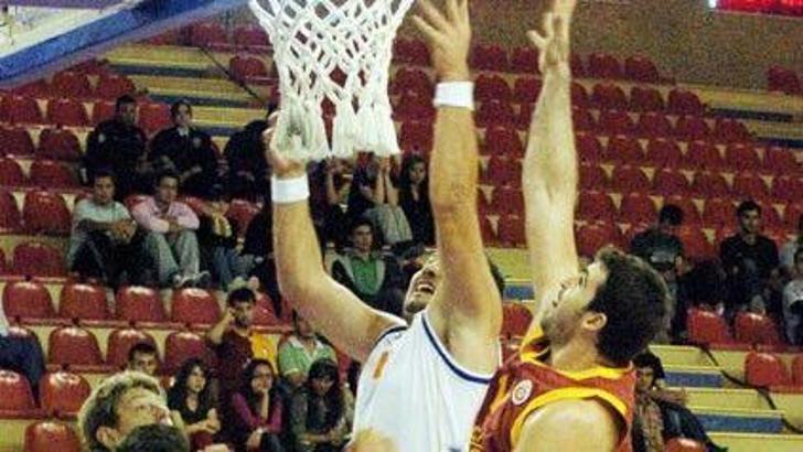 Cim bom vizeyi kaptı 87-89