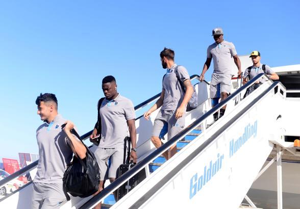Trabzonspor, AEK maçı için Atina'da