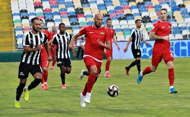 Akhisarspor çıkışa geçmek istiyor