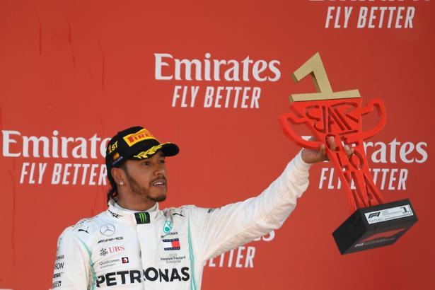 İspanya'da zafer Hamilton'ın