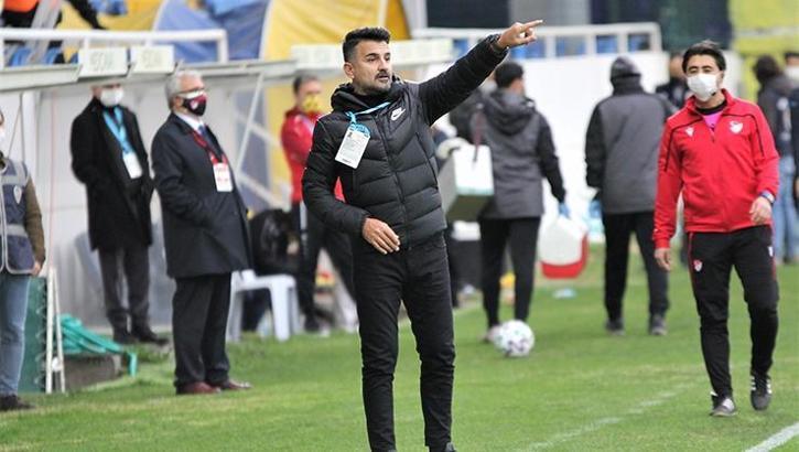 Menemenspor Cenk Laleci ile yollarını ayırdı