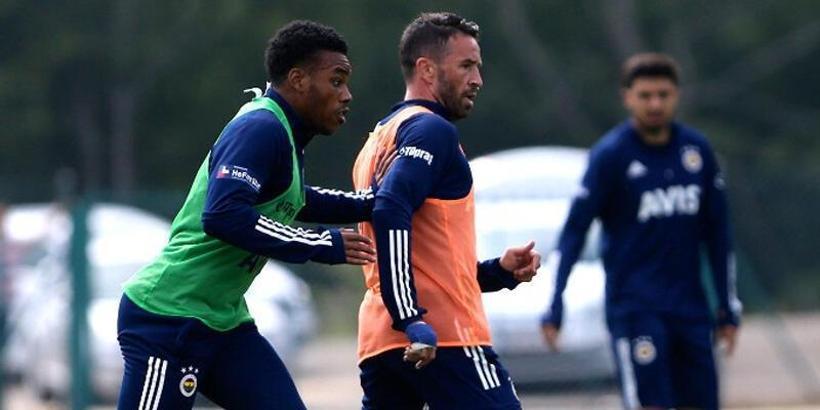 Fenerbahçe'de ayrılık çanları! Dirar ve Garry Rodrigues bekleniyor