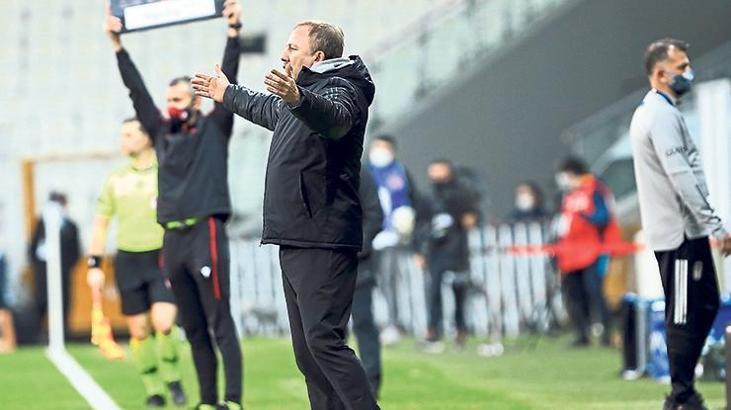 Sergen Yalçın'dan Sivasspor maçı sonrası transfer açıklaması!