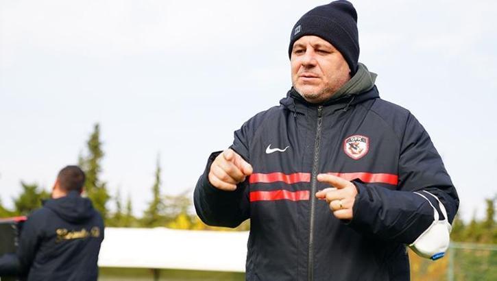 Gaziantep FK Teknik Direktörü Sumudica rekorunu geliştiriyor