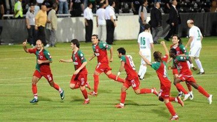 Olaylı maç Karşıyaka'nın 0-1
