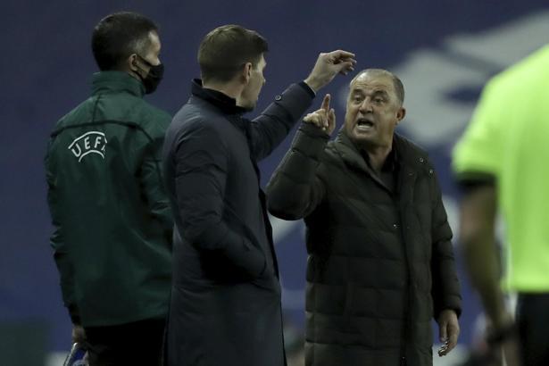Fatih Terim ile Steven Gerrard arasında gerilim! Tansiyon yükseldi