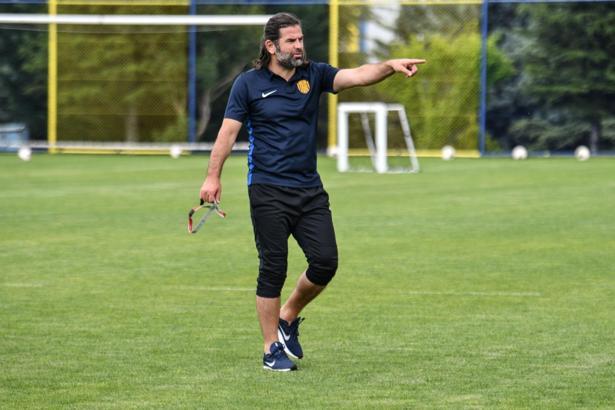 Ankaragücü İbrahim Üzülmez ile ilk maçında