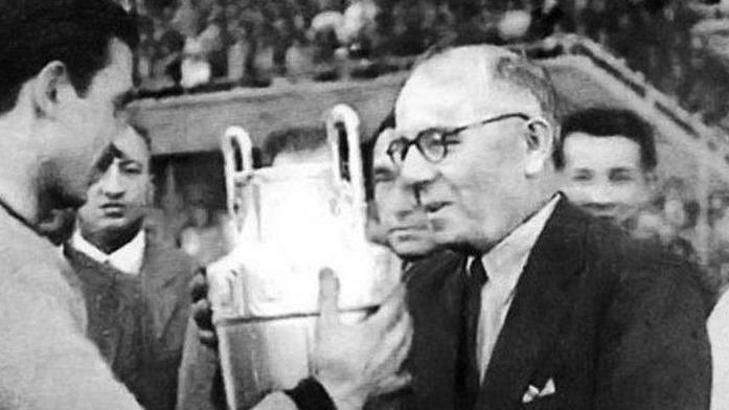 Fenerbahçe'de Şükrü Saracoğlu anıldı
