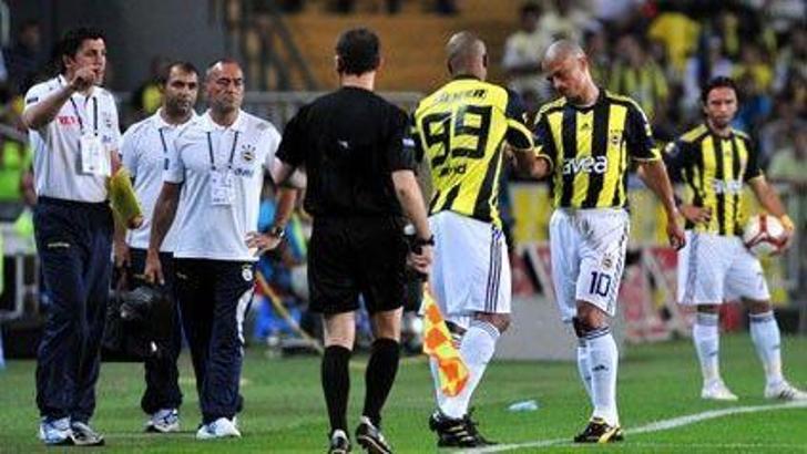 Fenerbahçe'de Alex şoku!