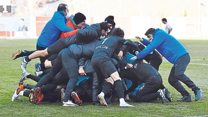 ÖZET Gümüşhane-Manisa FK maç sonucu: 1-2
