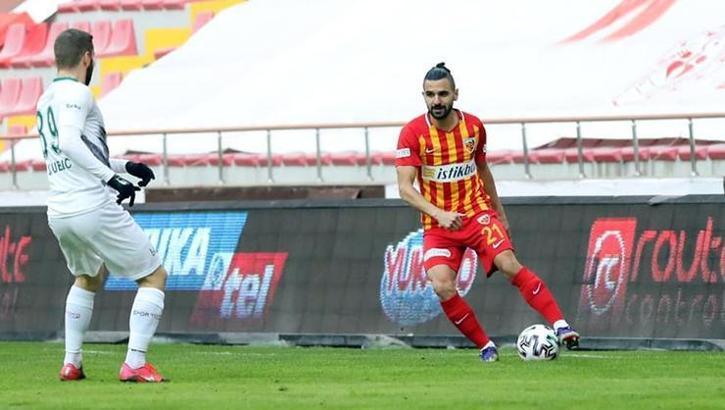 Kayserispor'da Aziz Behich isyan etti