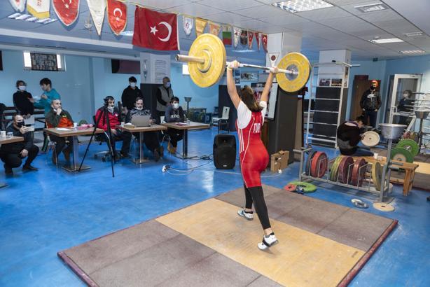 2. Belediyeler Arası Halter Şampiyonası sona erdi