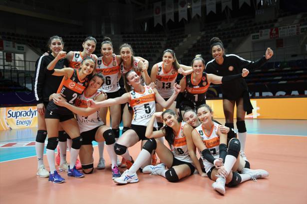 İlbank - Eczacıbaşı VitrA maç sonucu: 0-3