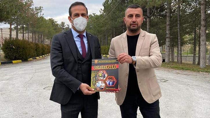 Derginin ilk sayısı Kulüp Başkanı Adil Gevrek'e verildi