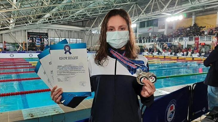 Milli yüzücü Merve Tuncel, olimpiyat A barajını geçti
