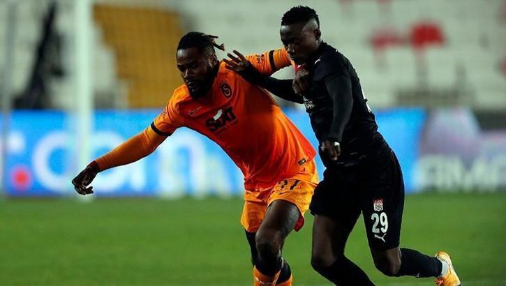 Galatasaray'da Luyindama'dan sürpriz hamle! Fatih Terim uyarmıştı...