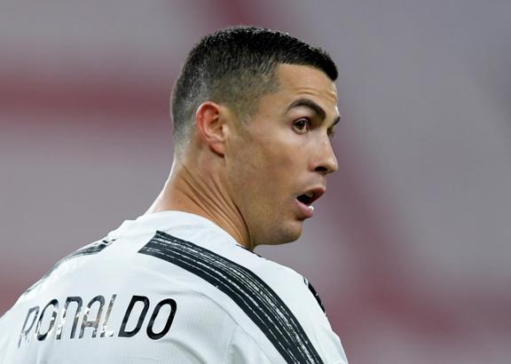Cristiano Ronaldo: Boks izlemeyi futbola tercih ederim
