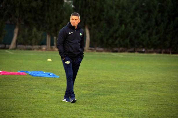 Akhisarspor toparlanmak istiyor