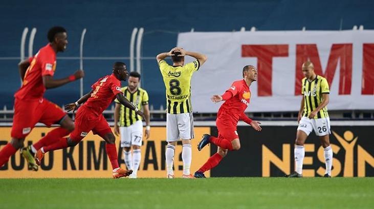 Fenerbahçe lig tarihinde ilk kez evinde üst üste 3 maç kaybetti
