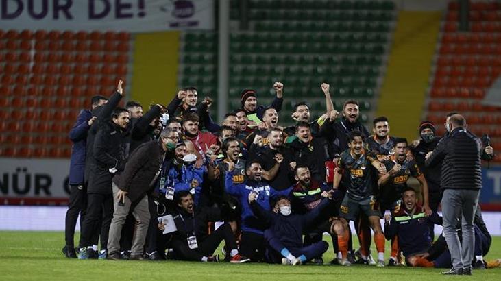 Alanyaspor'dan tarihi zafer