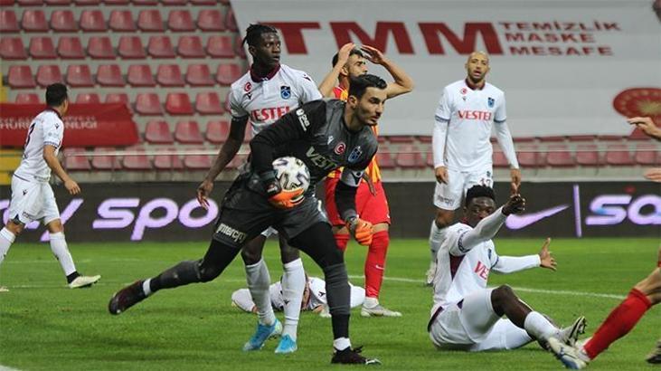 Uğurcan yine duvar ördü