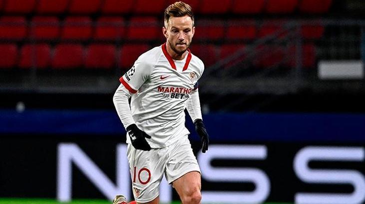 Ivan Rakitic'ten Arda Turan'a: Cim Bom gol gol gol!