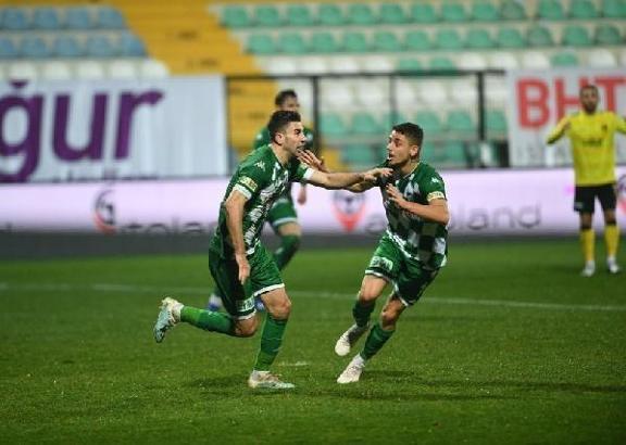 Yorgun Bursaspor, maçın son bölümünde açıldı