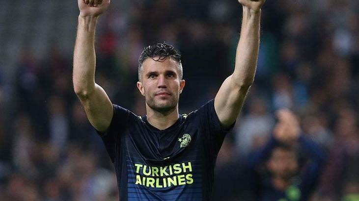 Robin van Persie: Wenger'e yalvardım!