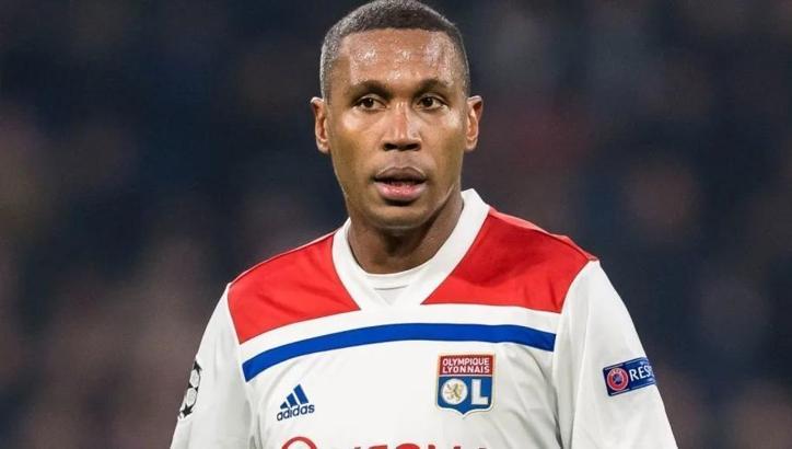 Beşiktaş Marcelo için tüm şartları zorlayacak